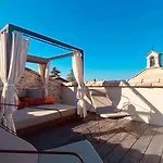 Bed & Breakfast La Maison Du Passage - Chambres - Suites Premium, Spa, Piscine Et Restaurant Martignargues