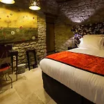 La Maison Du Passage - Chambres - Suites Premium, Spa, Piscine Et Restaurant