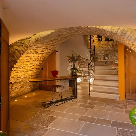 B&B La Maison Du Passage - - Premium, Spa, Piscine Et Restaurant
