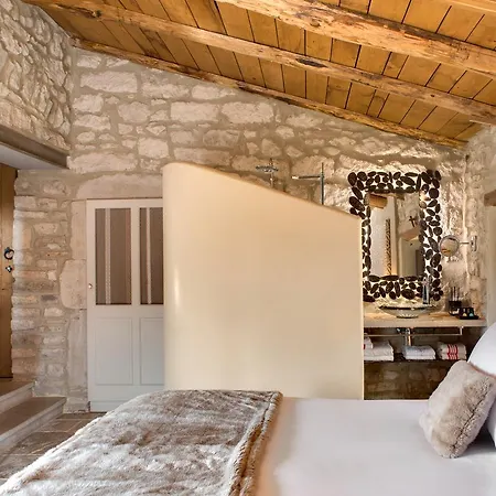B&B La Maison Du Passage - - Premium, Spa, Piscine Et Restaurant