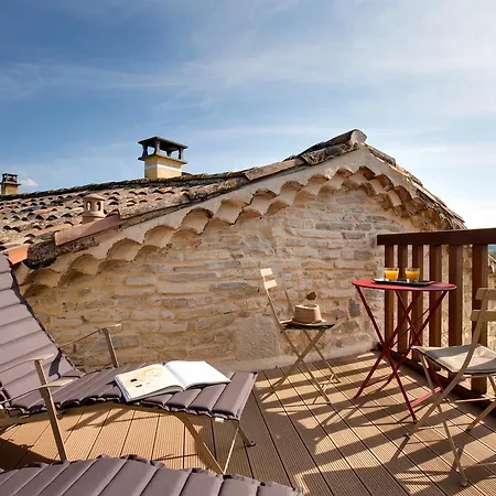 La Maison Du Passage - - Premium, Spa, Piscine Et Restaurant Bed & Breakfast