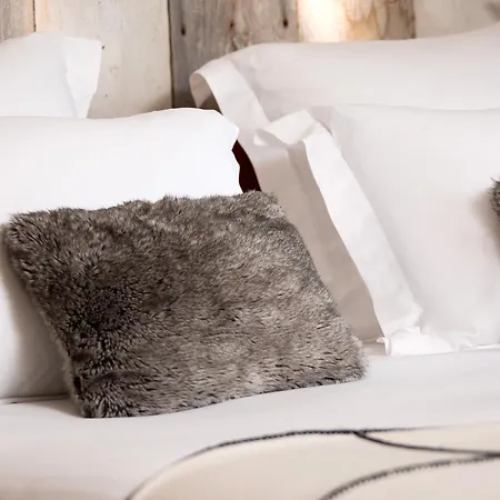 La Maison Du Passage - - Premium, Spa, Piscine Et Restaurant Bed and Breakfast