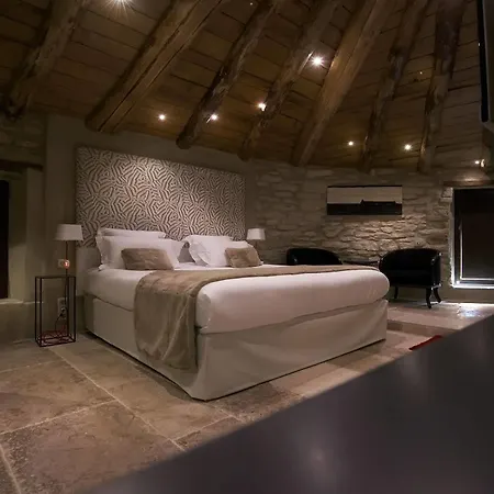 La Maison Du Passage - - Premium, Spa, Piscine Et Restaurant Bed and Breakfast 4*